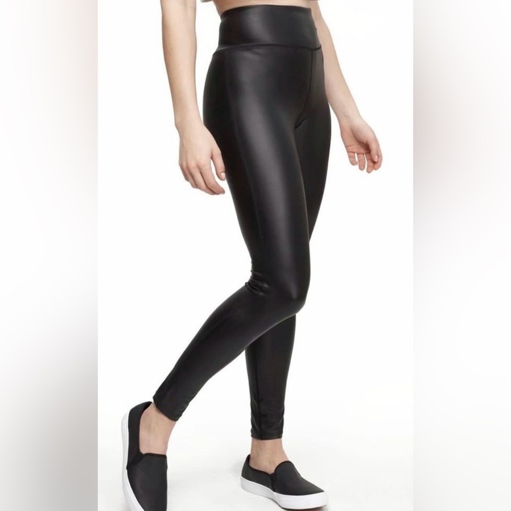 WALKPOP, NWT Faux Leather Black Meteorite Leggings, Size Large